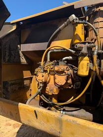 Buy Caterpillar 320CL Used Excavator / 3 Buy Caterpillar 320CL Used Excavator / 3