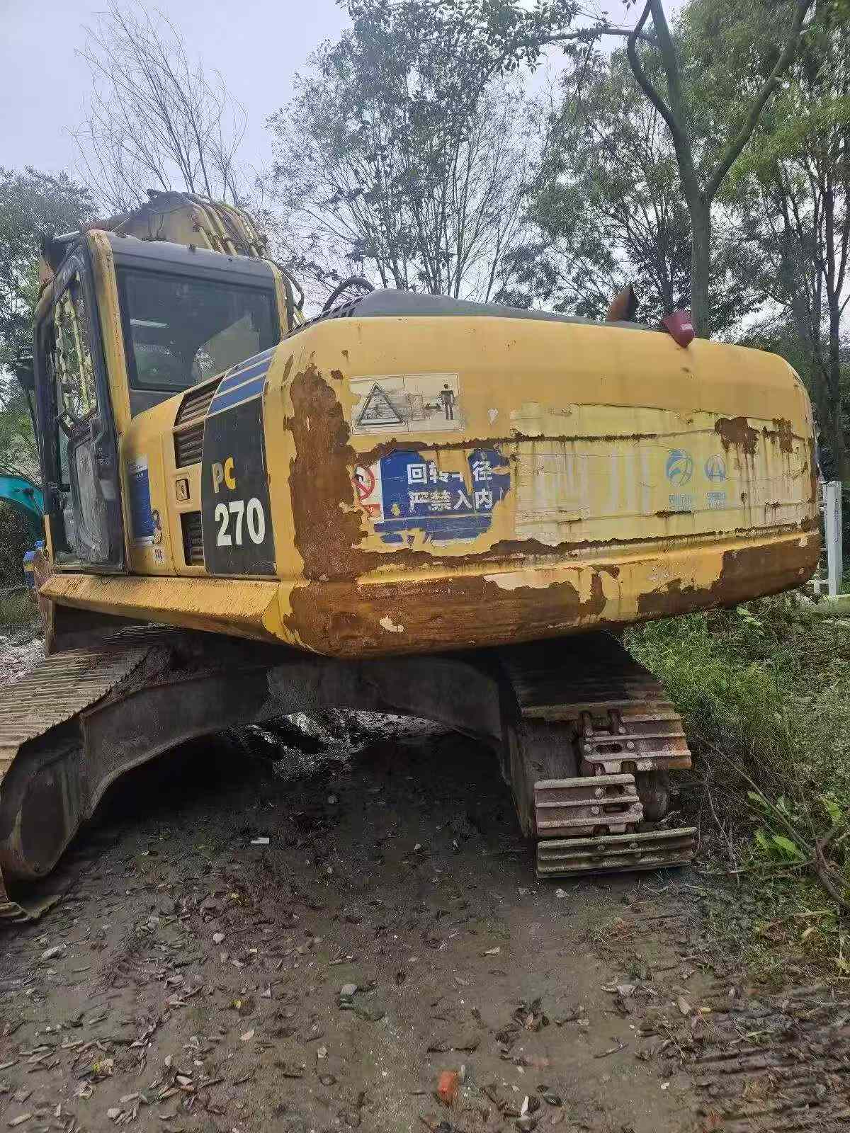 Buy Komatsu PC240-6 Used Excavator / 2
