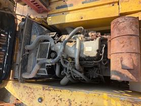 Buy Kobelco SK210-6 Used Excavator / 4 Buy Kobelco SK210-6 Used Excavator / 4