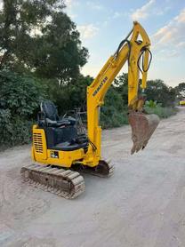 Buy Komatsu PC18MR-2 Used Excavator / 6 Buy Komatsu PC18MR-2 Used Excavator / 6