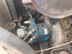 Buy Doosan DH60-7 Used Excavator / 6 Buy Doosan DH60-7 Used Excavator / 6