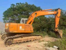 شراء حفارة Hitachi EX225USRLC مستعملة / 2 شراء حفارة Hitachi EX225USRLC مستعملة / 2