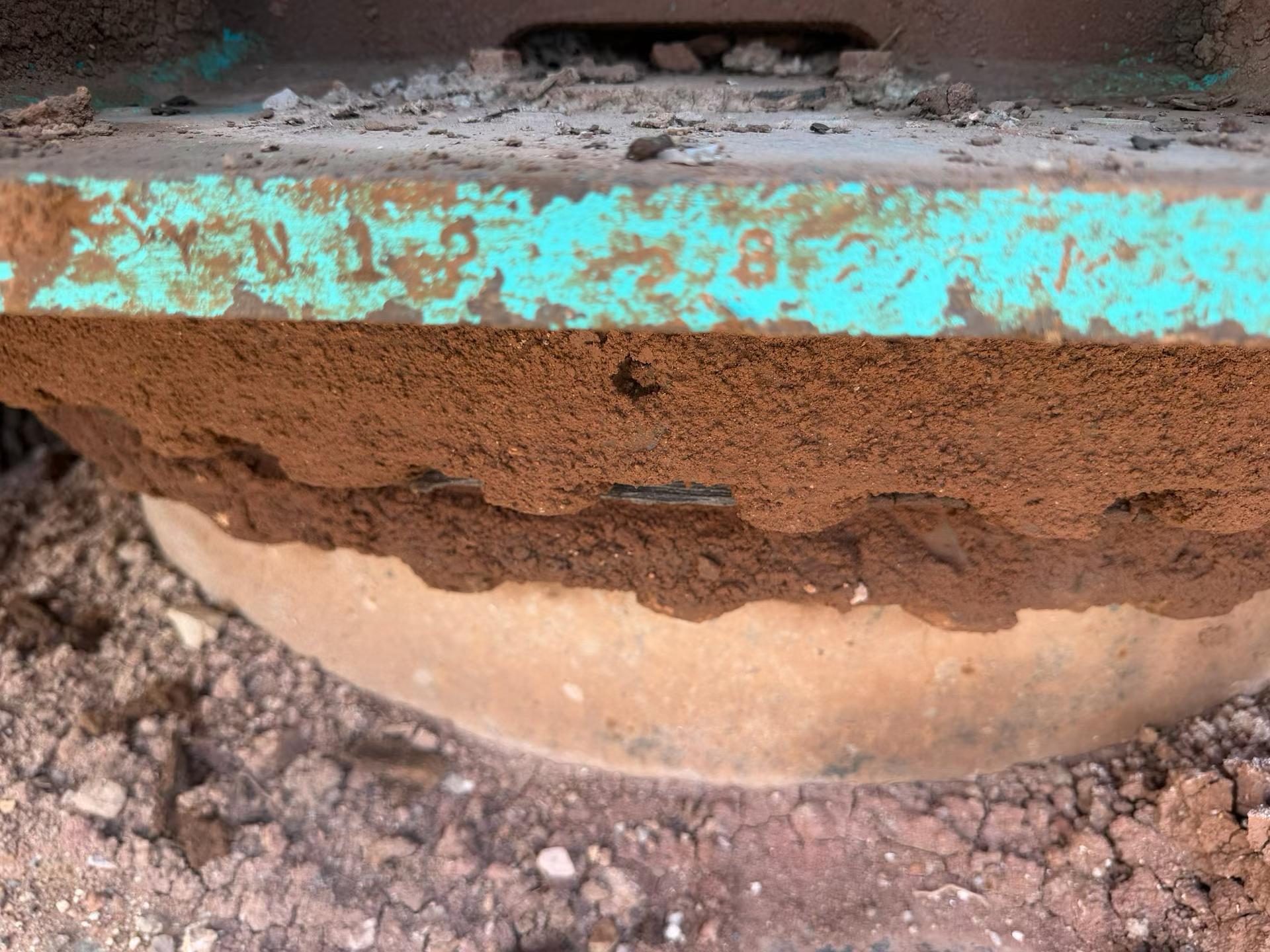 Buy Kobelco SK200-2 Used Excavator / 7