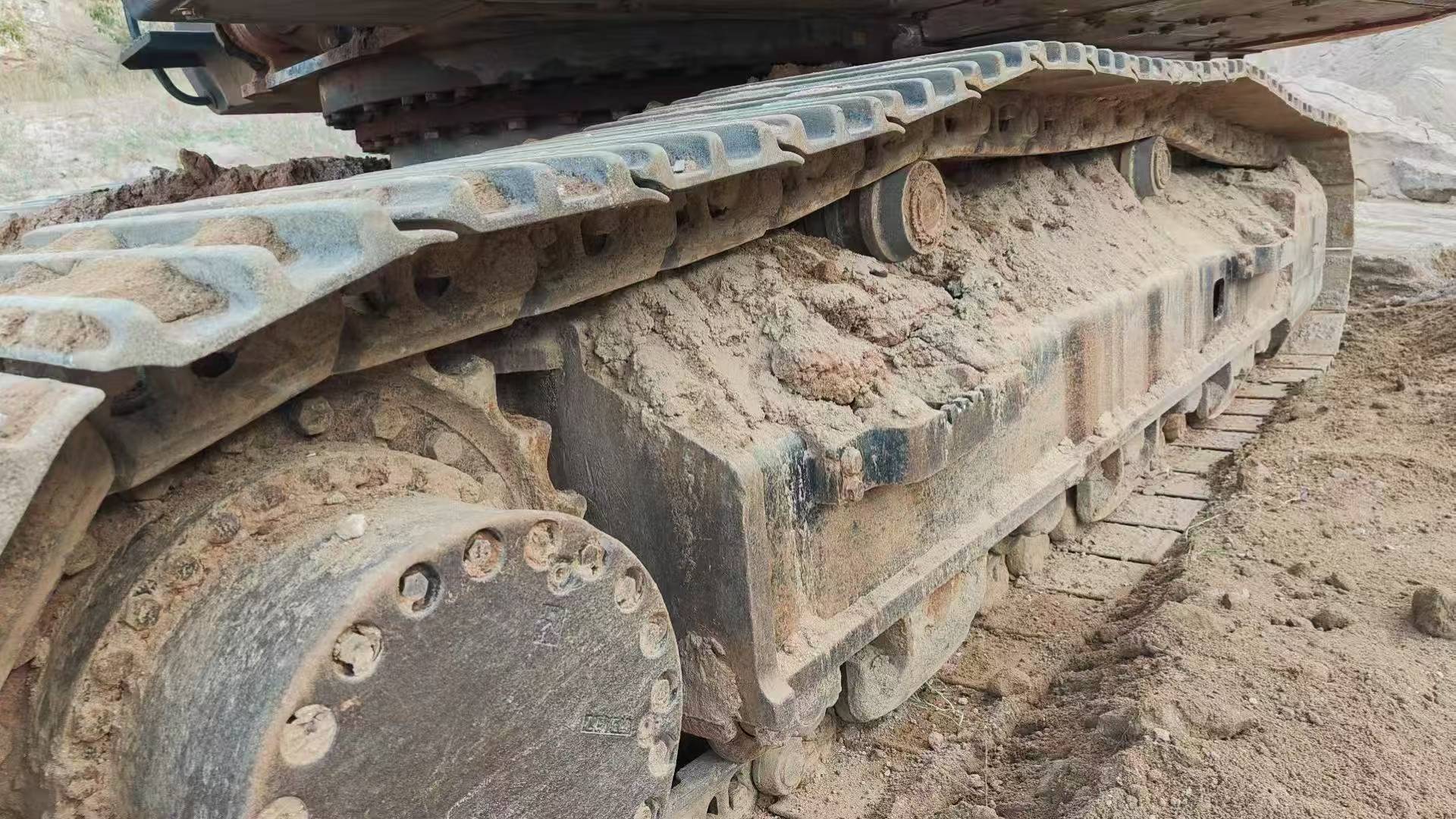 شراء حفارة Hitachi EX360-5 مستعملة / 5