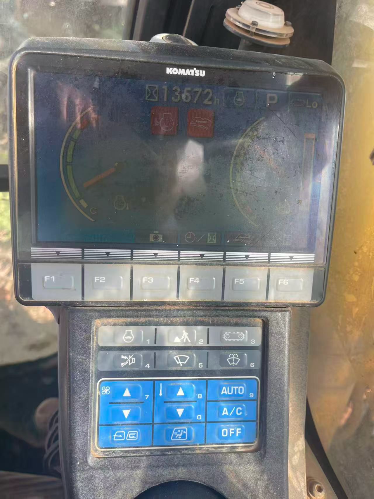 Buy Komatsu PC120-8 Used Excavator / 6 Buy Komatsu PC120-8 Used Excavator / 6
