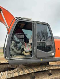 Buy Hitachi ZX240 Used Excavator / 6 Buy Hitachi ZX240 Used Excavator / 6