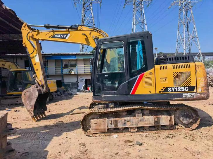 Buy Sany SY125C Used Excavator / 1