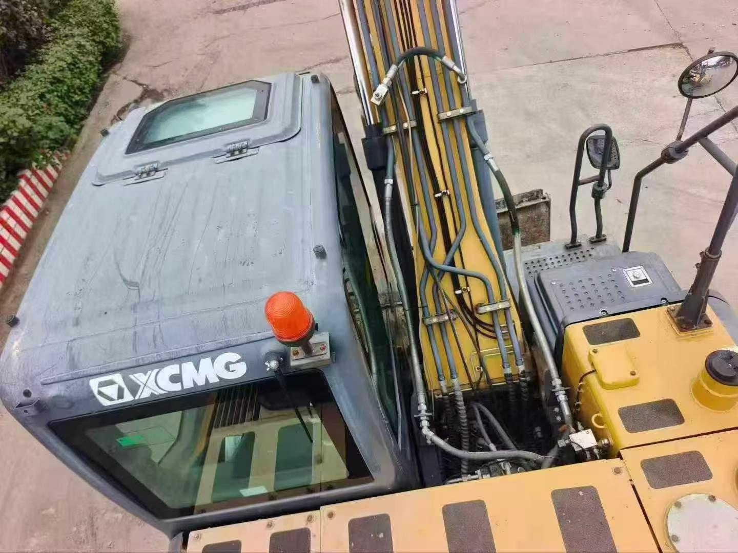 Buy XCMG XE150 Used Excavator / 3