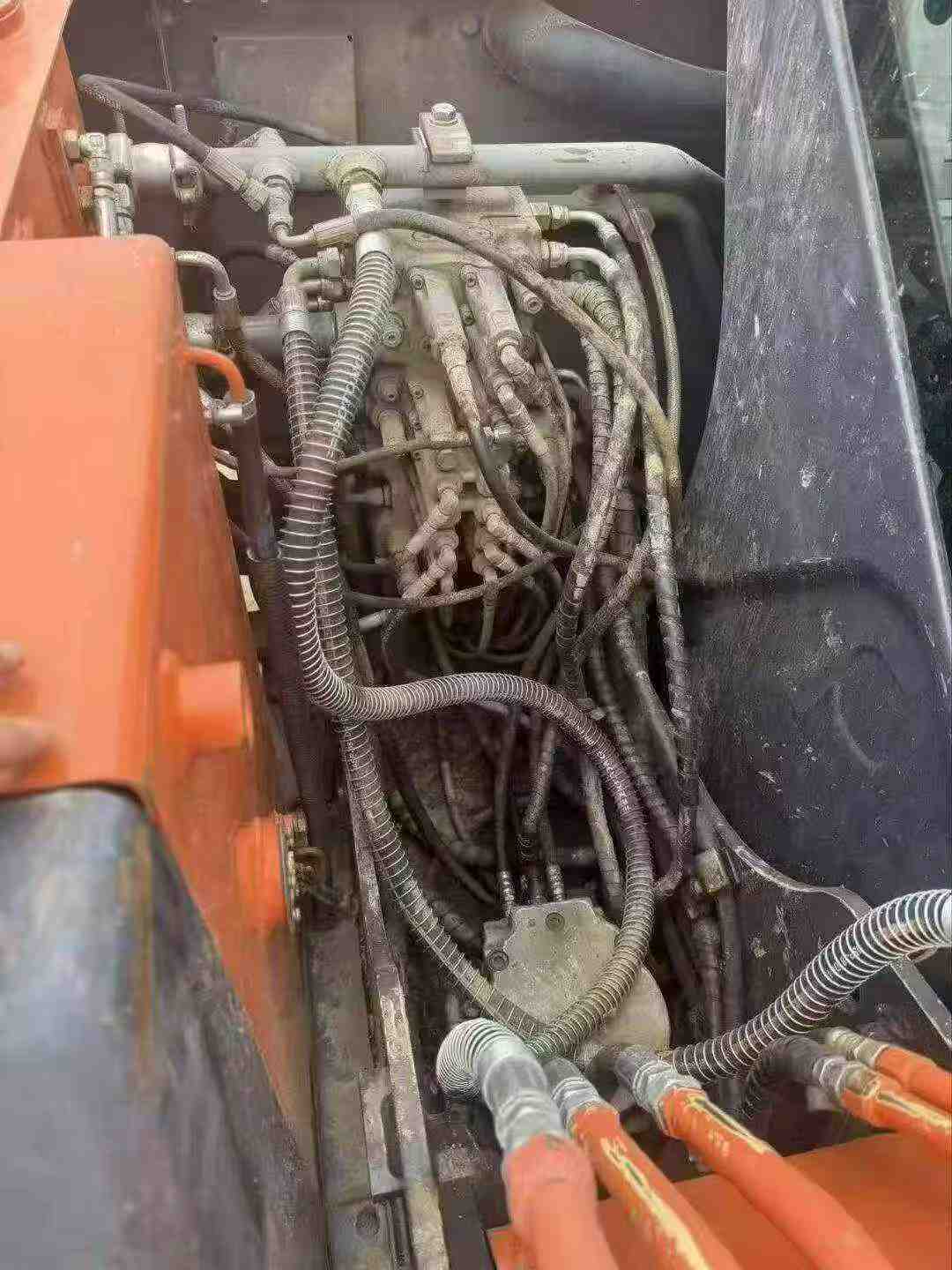 Buy Hitachi ZX60 Used Excavator / 4