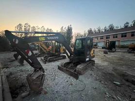 Buy Volvo EC55 Used Excavator / 2 Buy Volvo EC55 Used Excavator / 2