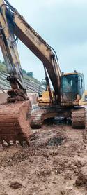 Buy XCMG XE215 Used Excavator / 3 Buy XCMG XE215 Used Excavator / 3