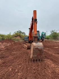 Buy Hitachi EX120-6 Used Excavator / 9 Buy Hitachi EX120-6 Used Excavator / 9