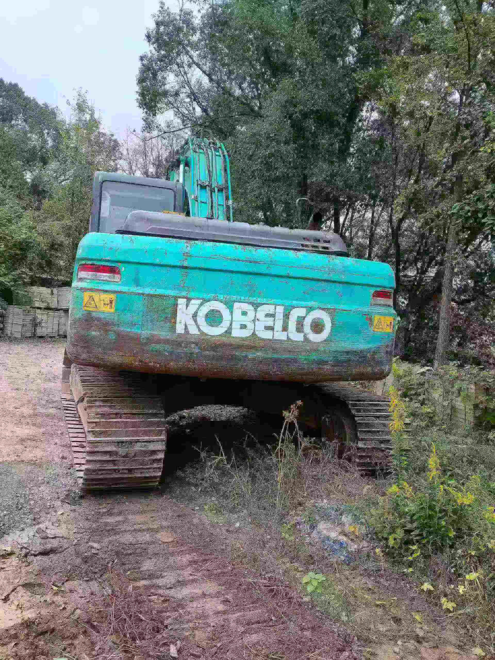 Buy Kobelco SK210 Used Excavator / 3