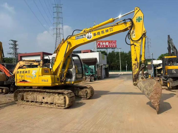 Buy Sumitomo SH120 Used Excavator / 1