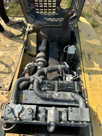 Buy Komatsu PC210-8 Used Excavator / 3 Buy Komatsu PC210-8 Used Excavator / 3