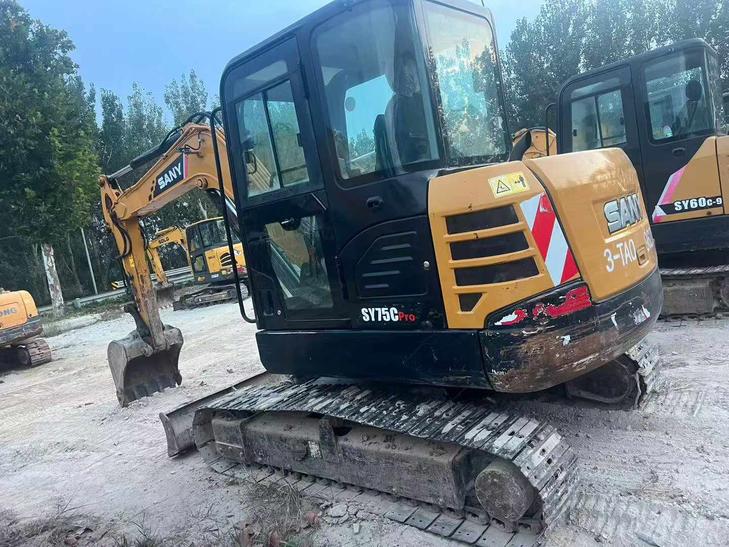 Buy Sany SY60 Used Excavator / 1