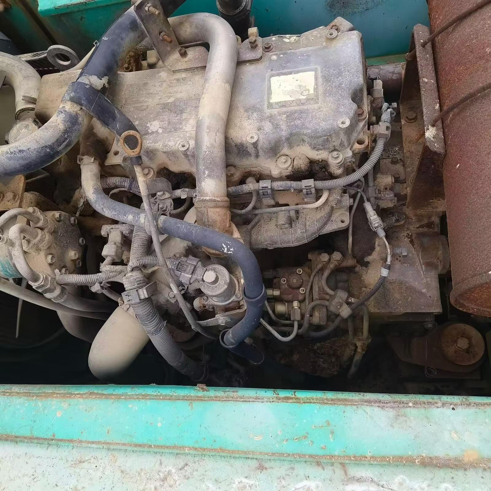 Buy Kobelco SK260 Used Excavator / 4