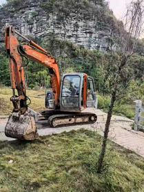 Buy Hitachi ZX60 Used Excavator / 2 Buy Hitachi ZX60 Used Excavator / 2