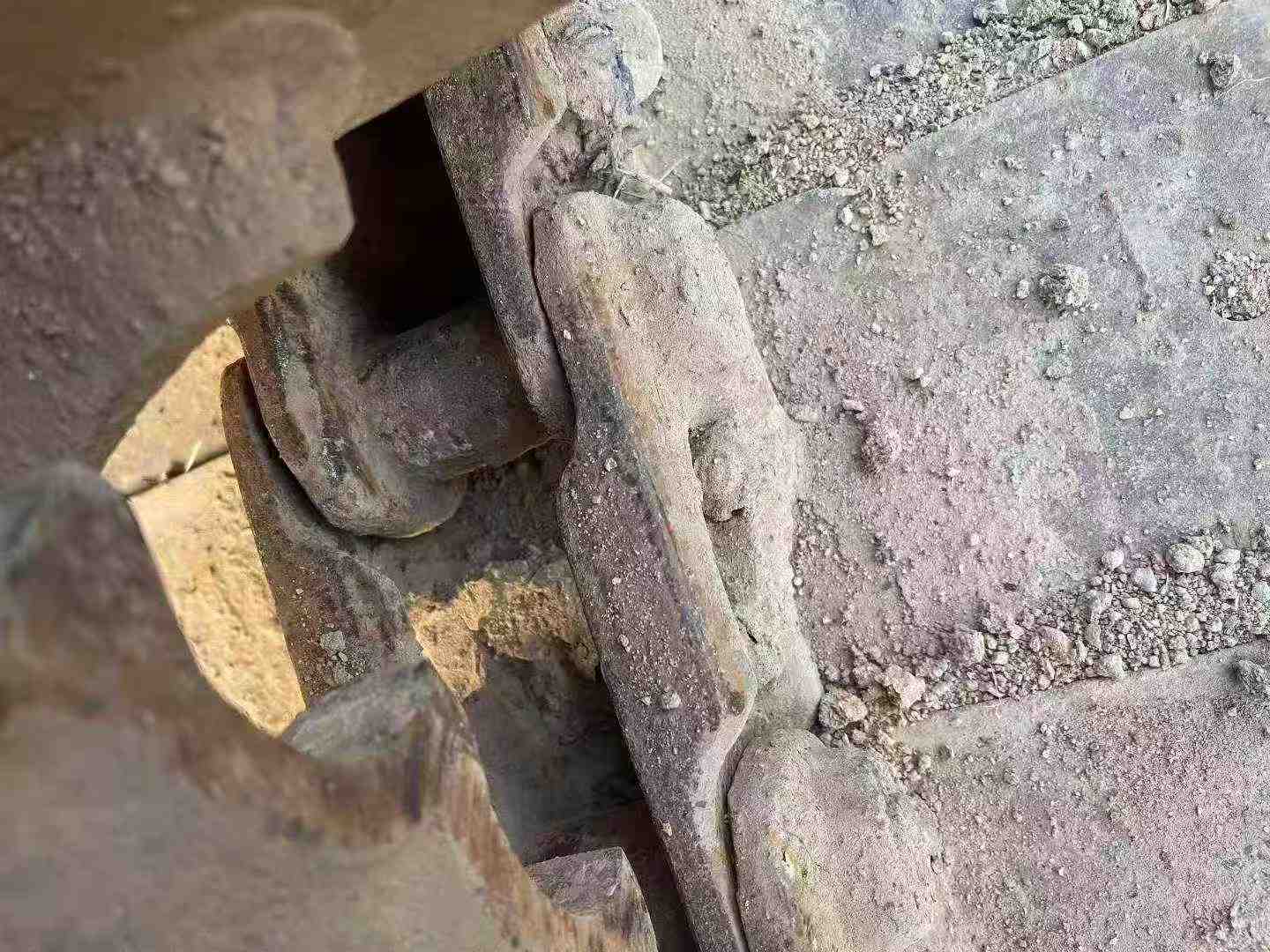 شراء حفارة Caterpillar 308B مستعملة / 9