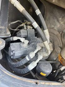 Buy Doosan DH60 Used Excavator / 8 Buy Doosan DH60 Used Excavator / 8