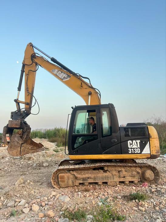 Buy Caterpillar 313D Used Excavator / 1