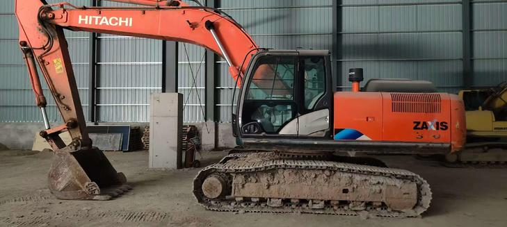 Buy Hitachi ZW250 Used Excavator / 1