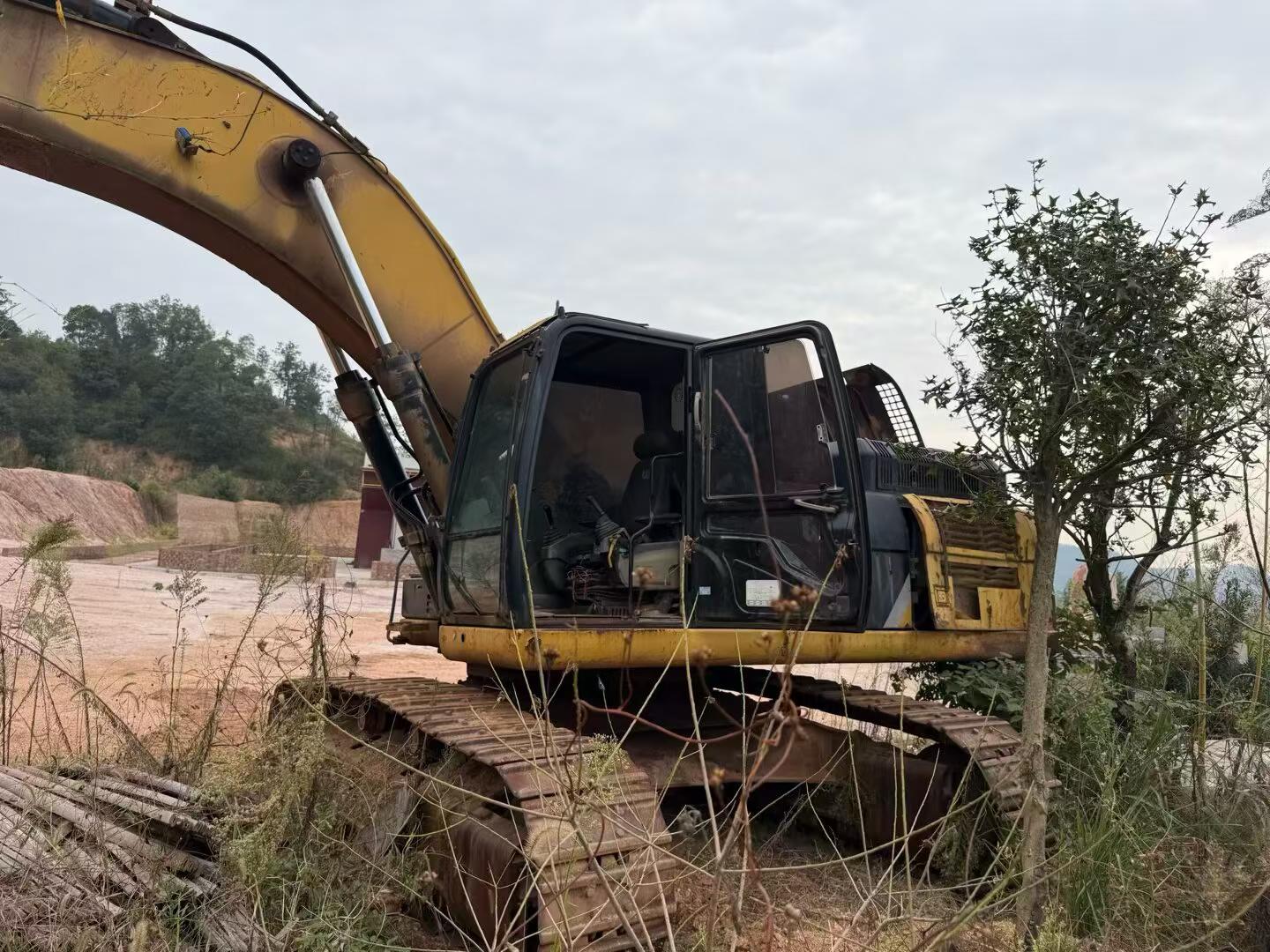 شراء حفارة Caterpillar 336E مستعملة / 9