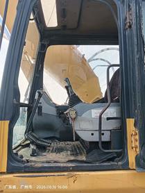 Buy Komatsu PC200-7 Used Excavator / 4 Buy Komatsu PC200-7 Used Excavator / 4