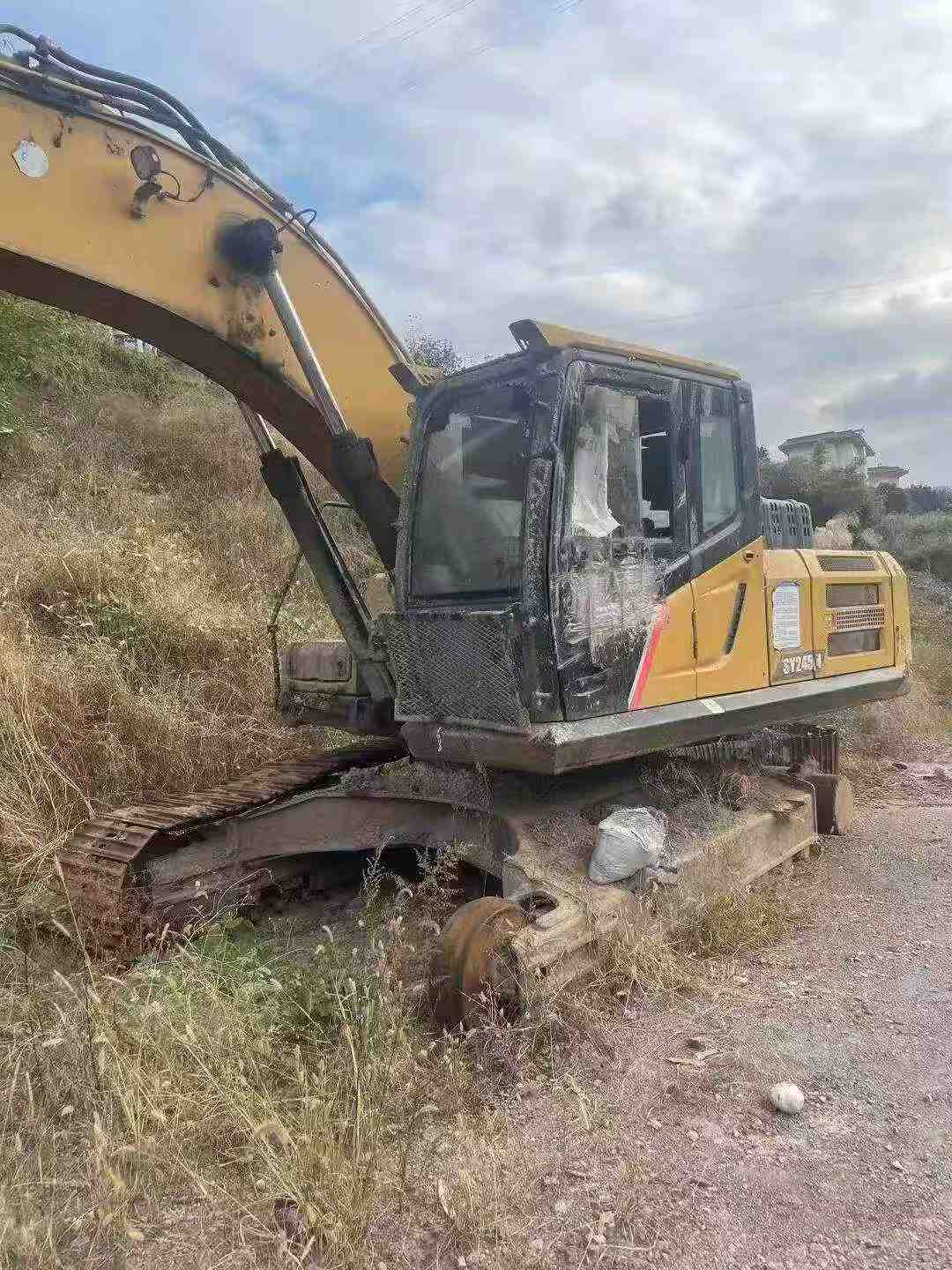 Buy Sany SY225C Used Excavator / 3