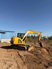 Buy Komatsu PC60 Used Excavator / 2 Buy Komatsu PC60 Used Excavator / 2