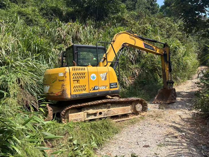 Buy Sany SY75 Used Excavator / 1