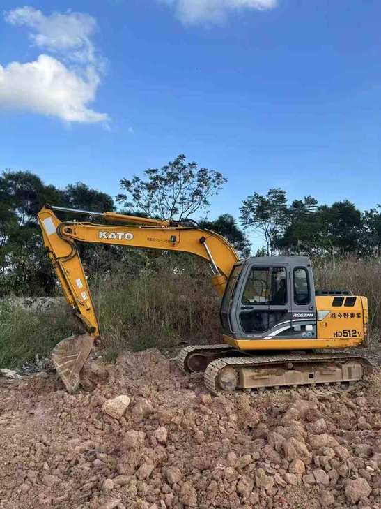 Buy Kato Used Excavator / 1