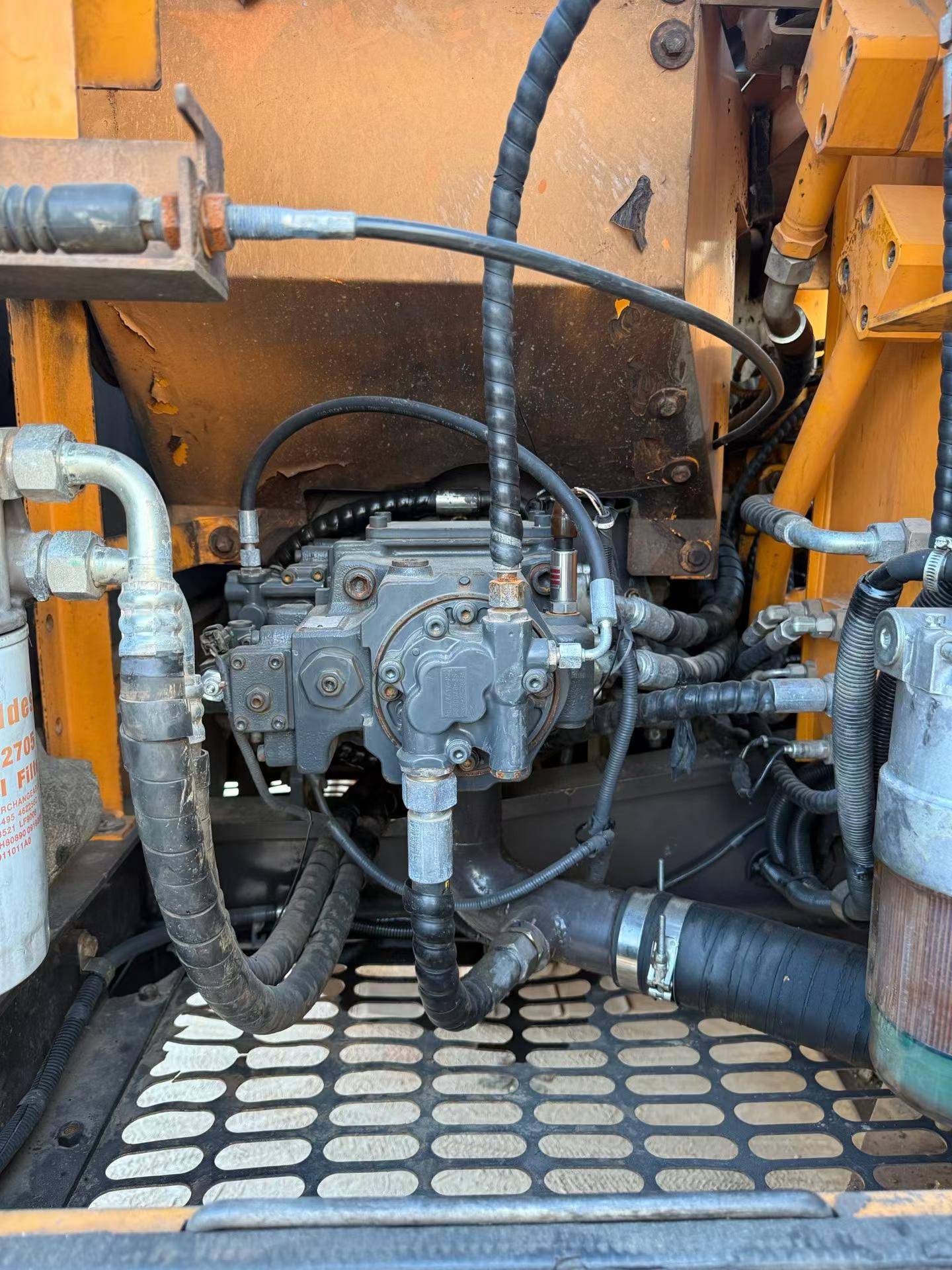 Buy Sany SY135 Used Excavator / 8