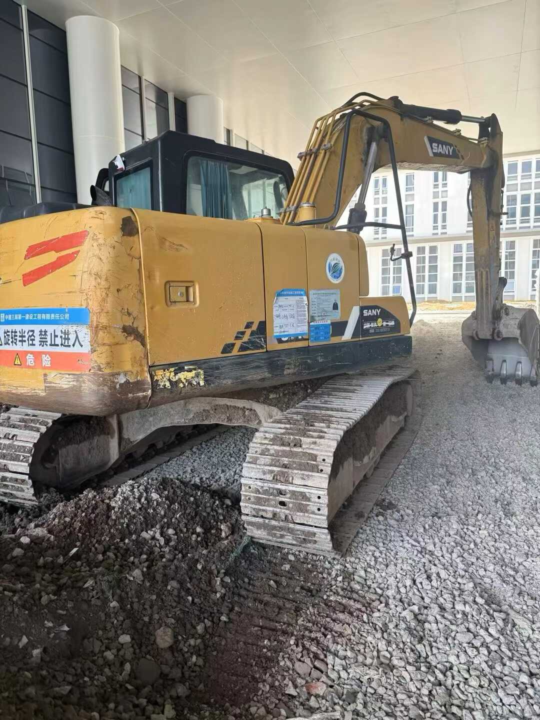 Buy Sany SY115C Used Excavator / 3