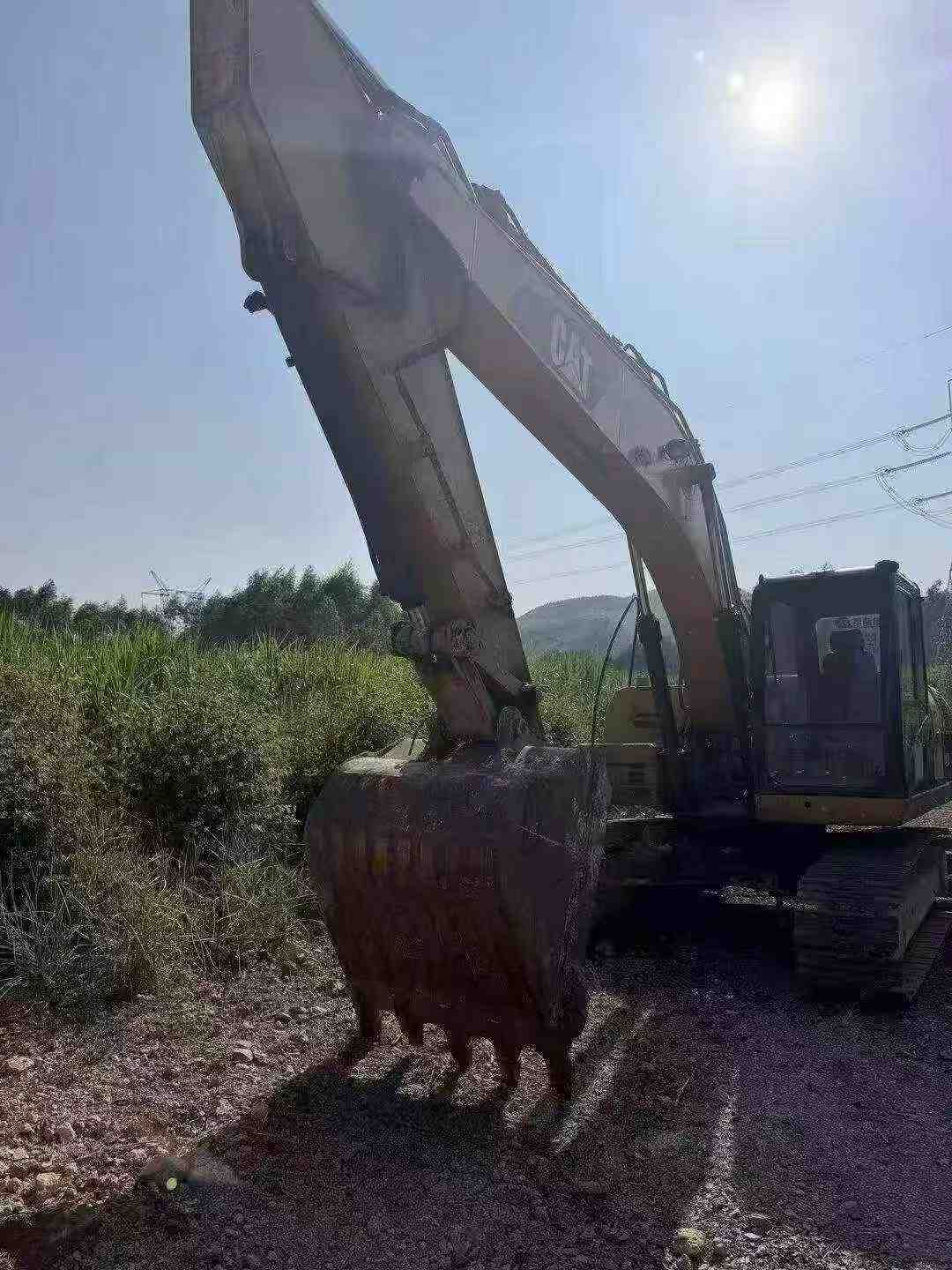 Buy Caterpillar 320D Used Excavator / 3