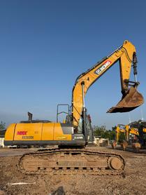 Buy XCMG XE380DK Used Excavator / 3 Buy XCMG XE380DK Used Excavator / 3