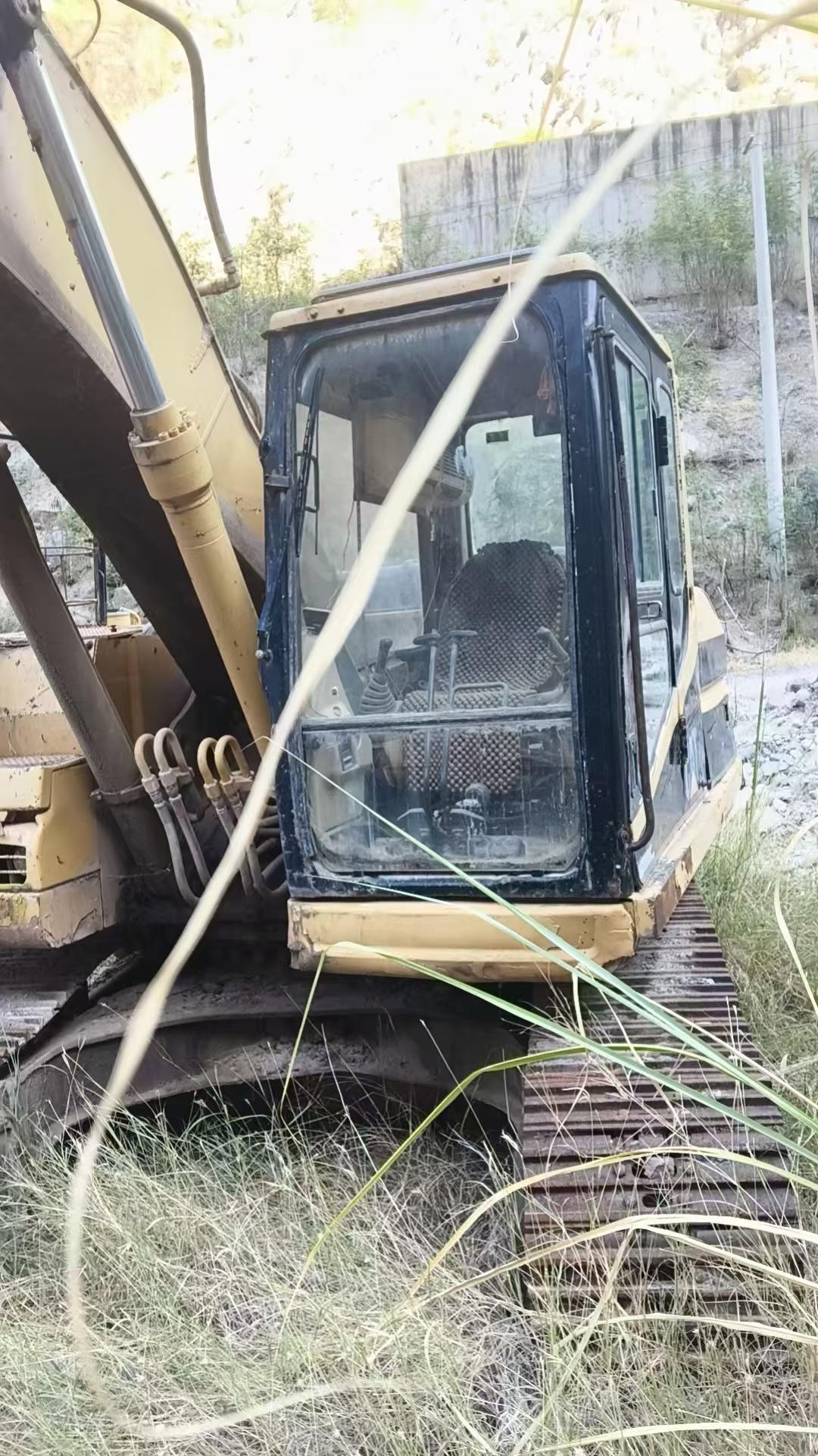 Buy Caterpillar 320BU Used Excavator / 4