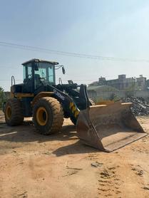 Buy XCMG LW500FV Used Loader / 3 Buy XCMG LW500FV Used Loader / 3