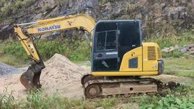 Buy Komatsu PC60 Used Excavator / 2 Buy Komatsu PC60 Used Excavator / 2