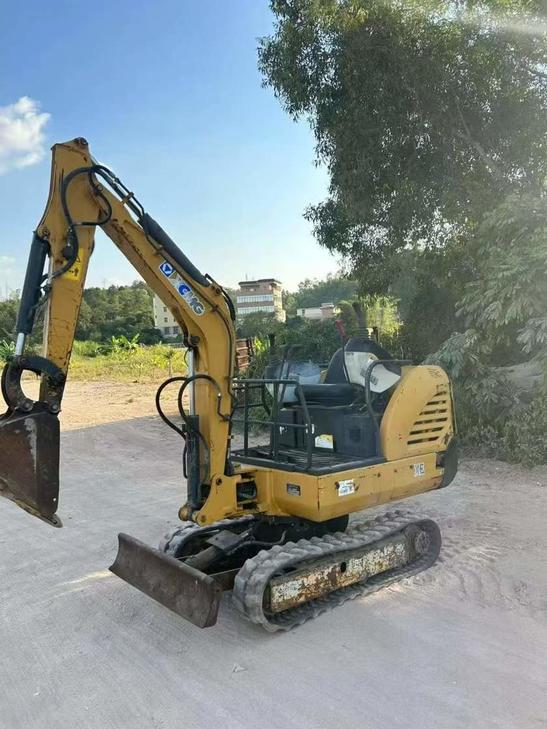Buy XCMG Used Excavator / 1