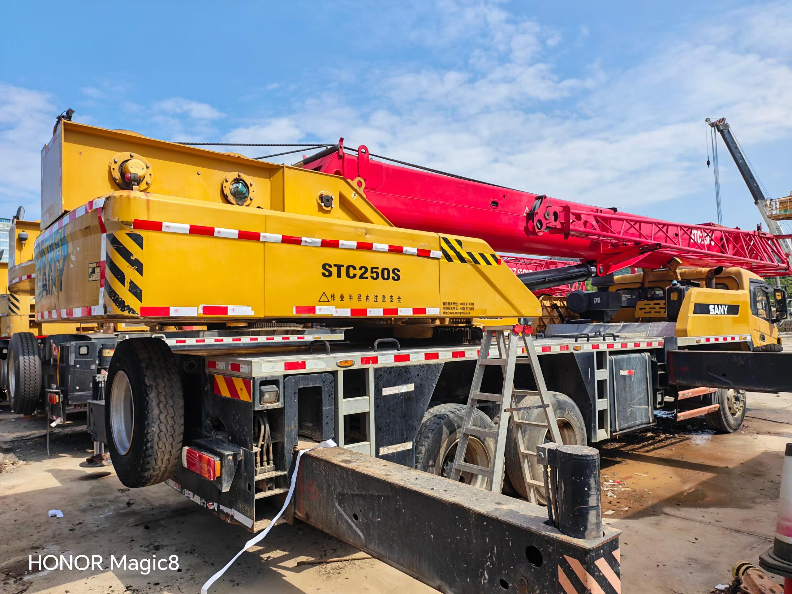 Buy Sany 250S Used Crane / 4