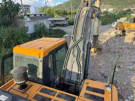 Buy Hyundai R215-7 Used Excavator / 7 Buy Hyundai R215-7 Used Excavator / 7