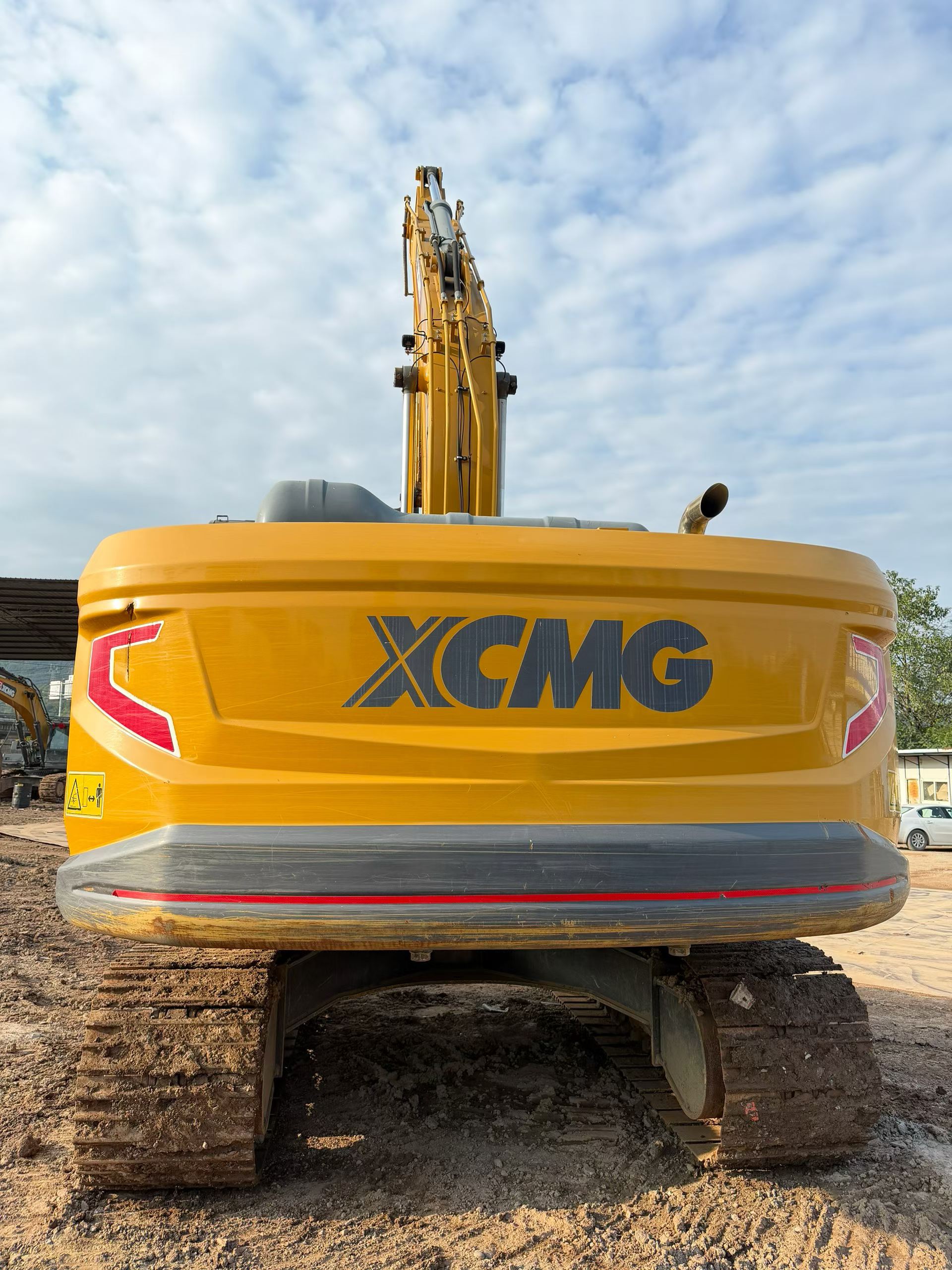 Buy XCMG XE200 Used Excavator / 3