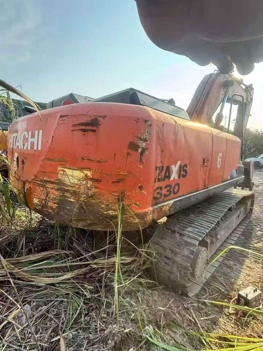 شراء Hitachi EX330 مستعمل حفارة