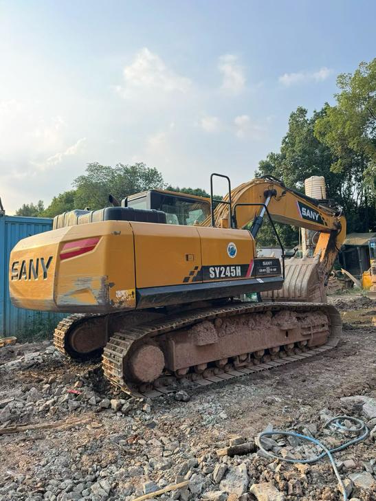 Buy Sany SY225H Used Excavator / 1