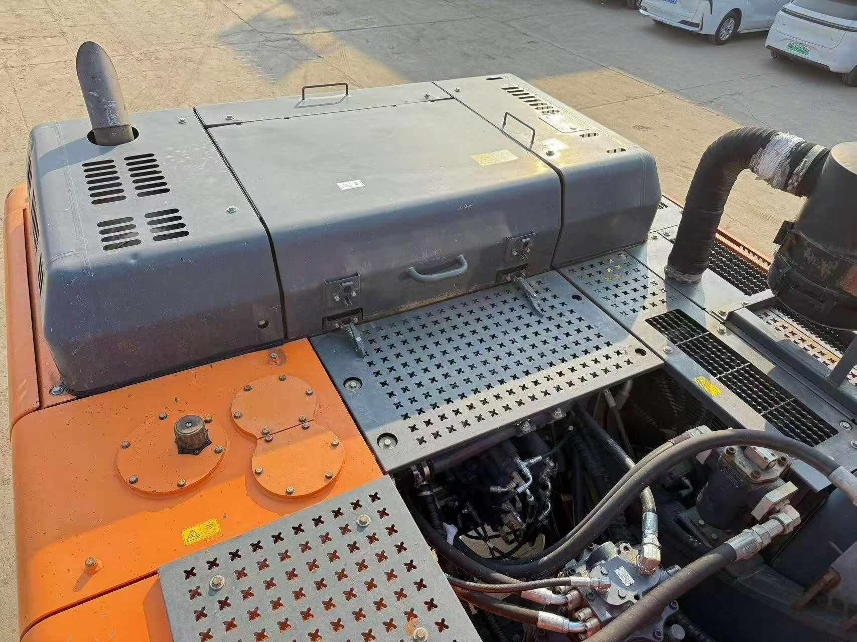 Buy Doosan DX380 Used Excavator / 8