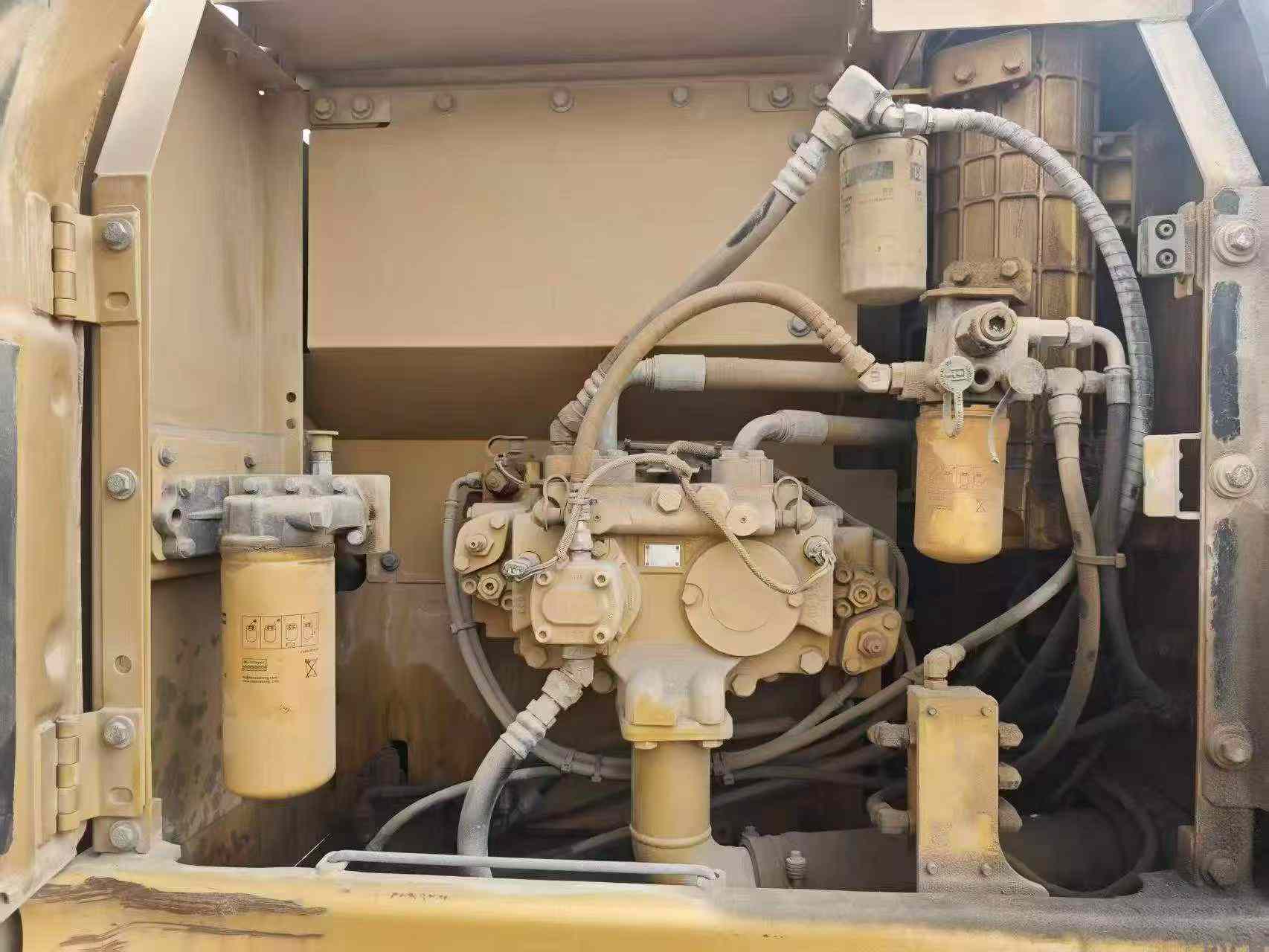 Buy Caterpillar 320D Used Excavator / 3
