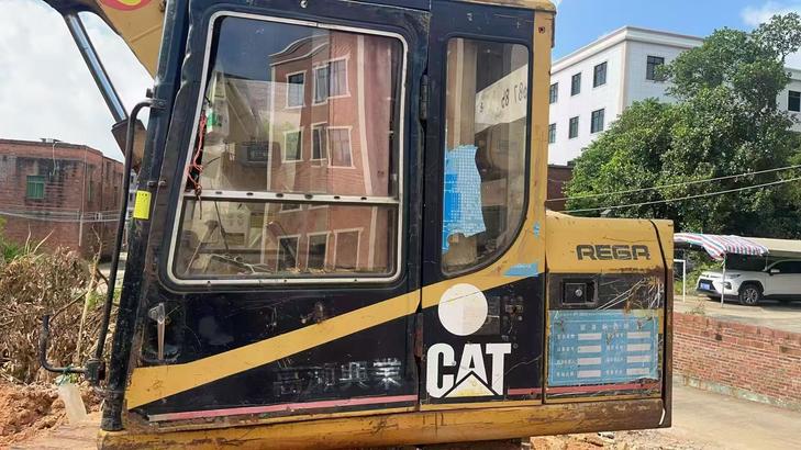Buy Caterpillar 307B Used Excavator / 1