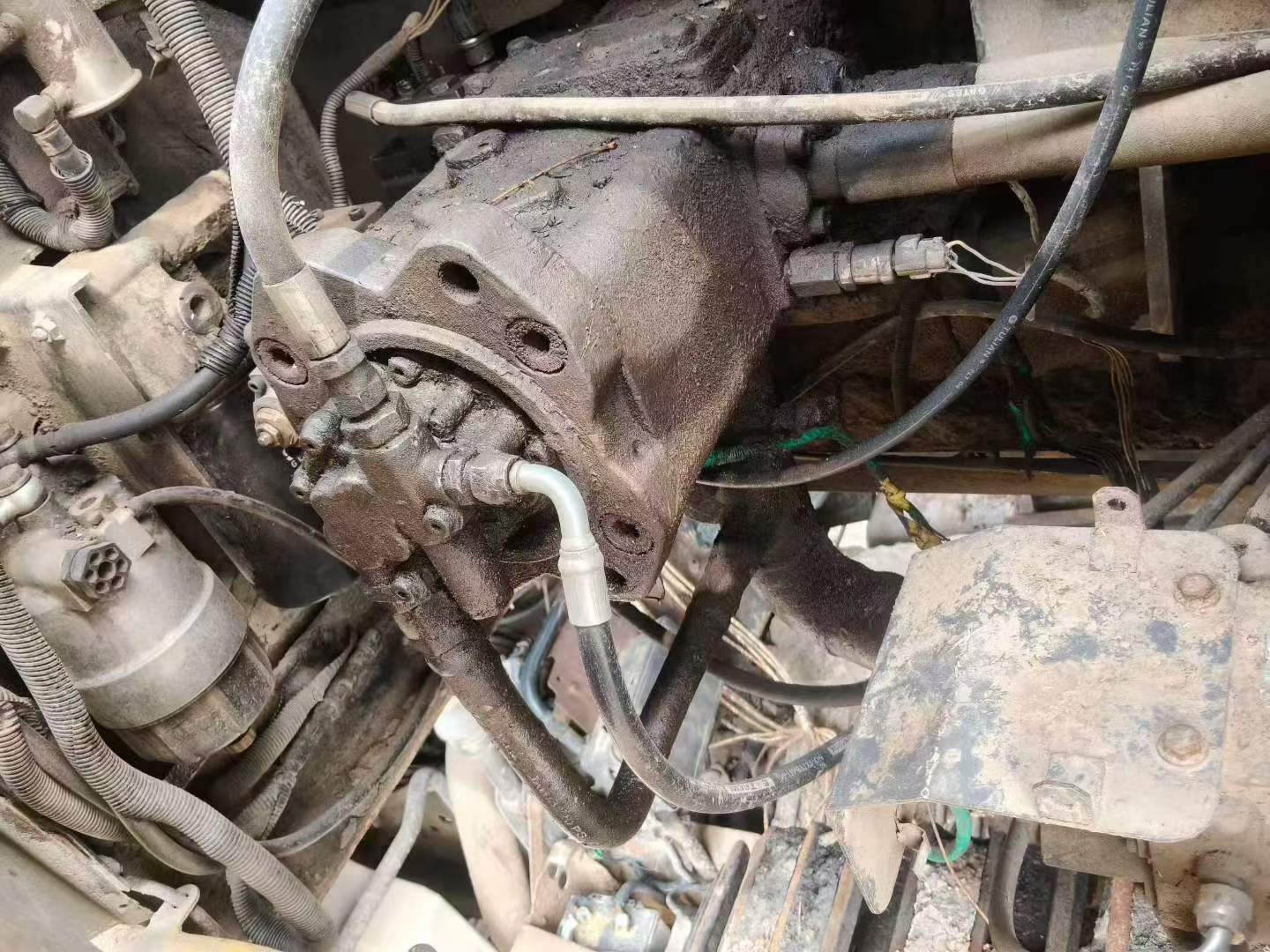 Buy Sumitomo SH210-5 Used Excavator / 6