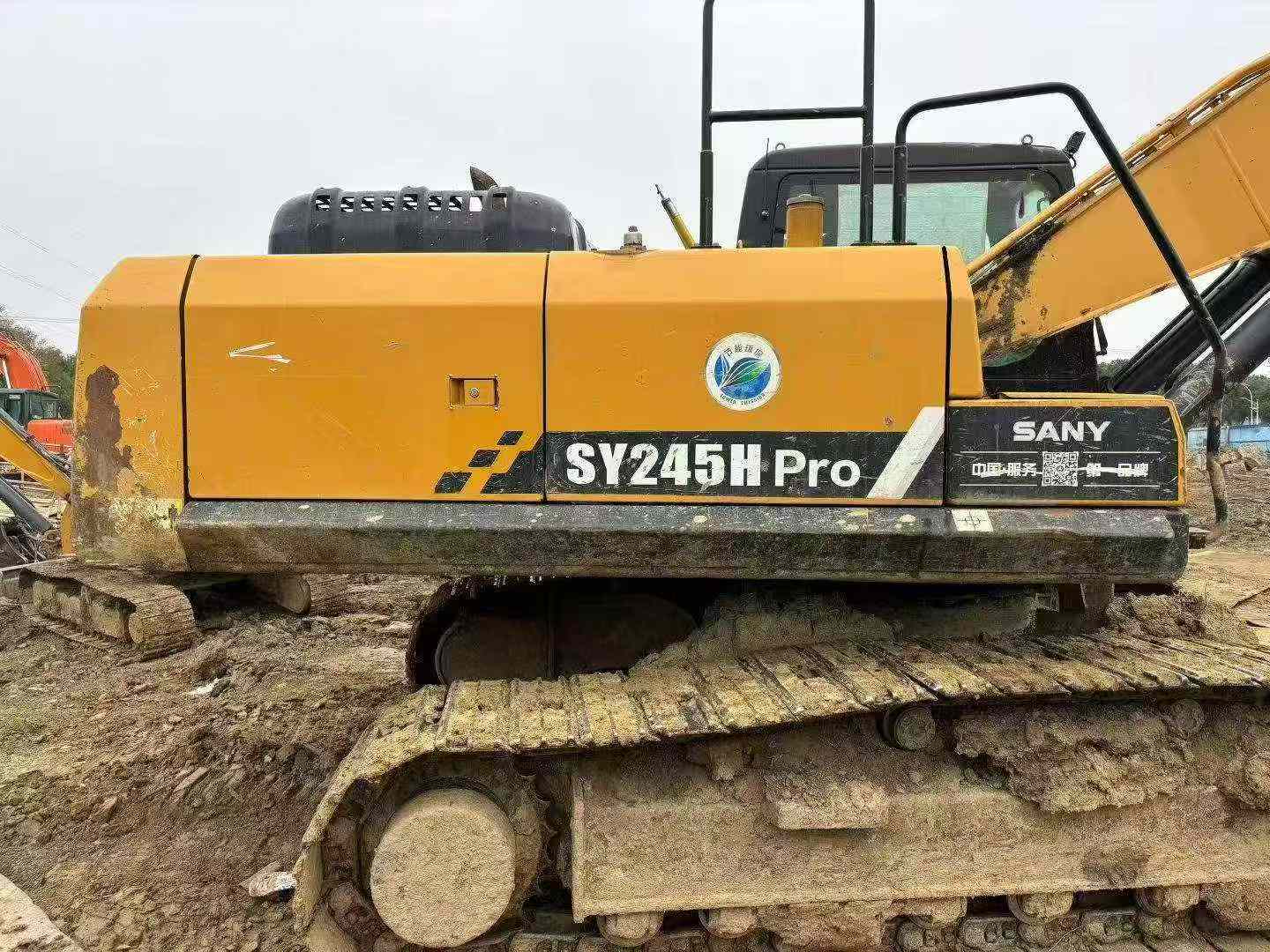 Buy Sany SY245H Used Excavator / 4